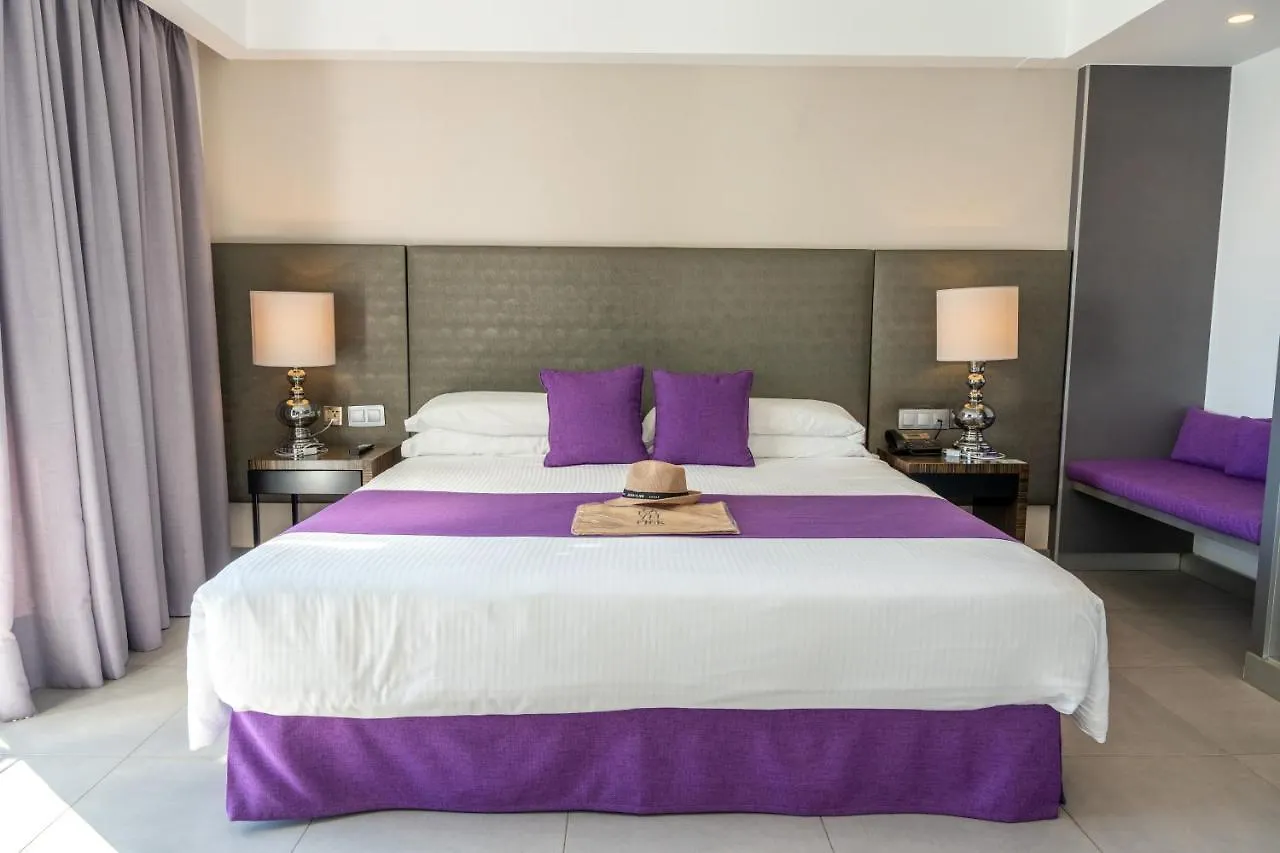 *****  La Isla Y El Mar, Hotel Boutique (Adults Only) Puerto del Carmen  Spagna