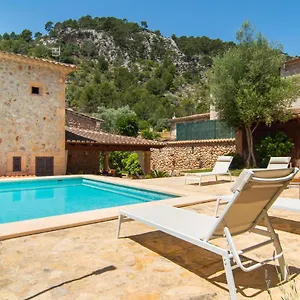  Сasa de vacaciones Fabulous Rural House With Views To The Mountains With Swimming Pool España