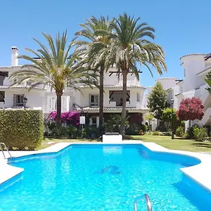  Apartamento Naranjos Close To Puerto Banus España